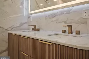 18 St James Ct, Philadelphia, PA 19106 - Photo 13