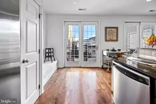 303 Captains Way, Philadelphia, PA 19146 - Photo 25