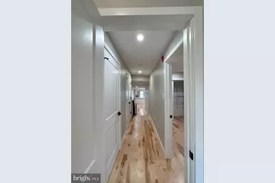 2821 W Girard Avenue #3RD FLOOR, Philadelphia, PA 19130 - Photo 17