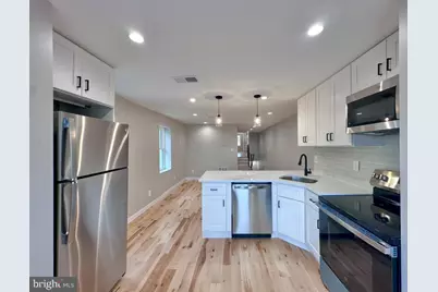 2821 W Girard Avenue #3RD FLOOR, Philadelphia, PA 19130 - Photo 7