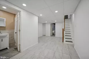 158 Roselyn St, Philadelphia, PA 19120 - Photo 21