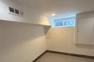 2212 N Sydenham St, Philadelphia, PA 19132 - Photo 3