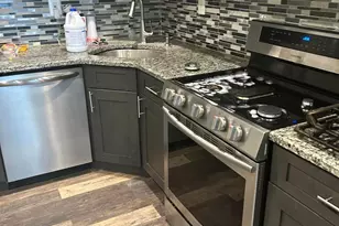 2212 N Sydenham St, Philadelphia, PA 19132 - Photo 5