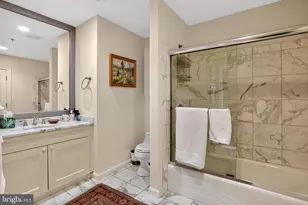 201-59 N 8th St, Philadelphia, PA 19106 - Photo 15