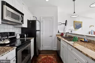 201-59 N 8th St, Philadelphia, PA 19106 - Photo 7