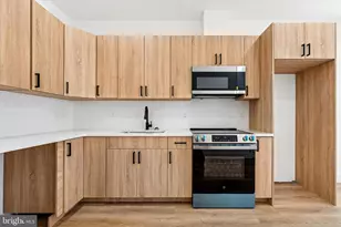 2424 W Thompson St, Philadelphia, PA 19121 - Photo 15