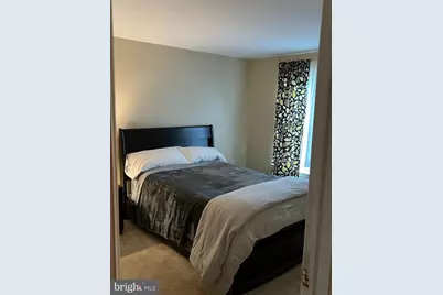 514 Lantern Lane, Philadelphia, PA 19128 - Photo 5