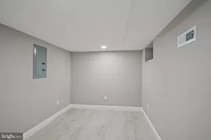 2229 N Hancock St, Philadelphia, PA 19133 - Photo 31