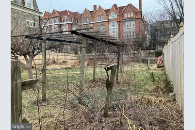 204 N 36th Street, Philadelphia, PA 19104 - Photo 3