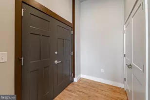 1300 S 19th St, Philadelphia, PA 19146 - Photo 11