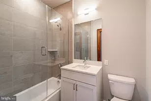 1300 S 19th St, Philadelphia, PA 19146 - Photo 9