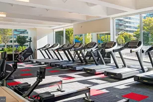 2200 Benjamin Franklin Pkwy, Philadelphia, PA 19130 - Photo 17