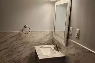 401 Shurs Ln, Philadelphia, PA 19128 - Photo 5