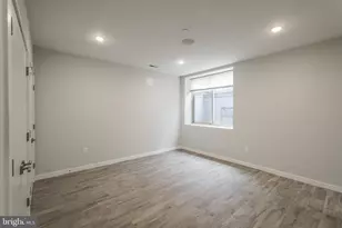 1524 N 8th St, Philadelphia, PA 19122 - Photo 11