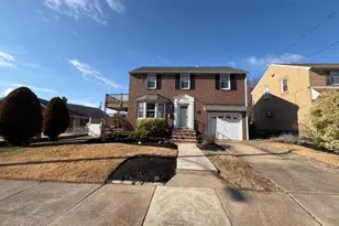 7614 Hasbrook Ave, Philadelphia, PA 19111 - Photo 3