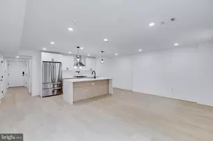 705 S 19th St, Philadelphia, PA 19146 - Photo 5