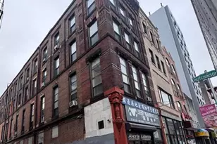 924 Arch St, Philadelphia, PA 19107 - Photo 1