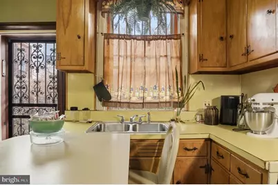 3751 N Gratz Street, Philadelphia, PA 19140 - Photo 15