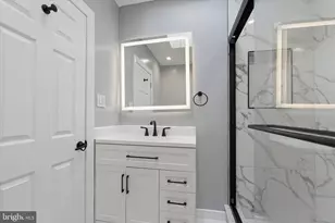 5623 N Park Ave, Philadelphia, PA 19141 - Photo 11