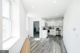 2541 S Clarion St, Philadelphia, PA 19148 - Photo 33