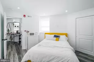 2541 S Clarion St, Philadelphia, PA 19148 - Photo 21