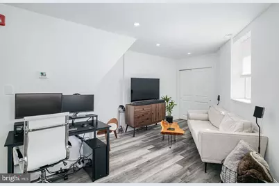 2541 S Clarion Street, Philadelphia, PA 19148 - Photo 19