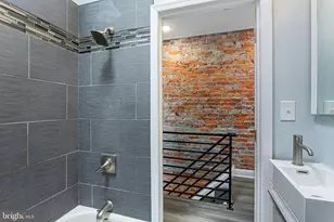 1449 S 32nd St, Philadelphia, PA 19146 - Photo 15