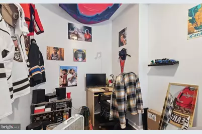 1604 W Montgomery Avenue, Philadelphia, PA 19121 - Photo 15