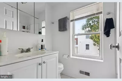 1604 W Montgomery Avenue, Philadelphia, PA 19121 - Photo 17