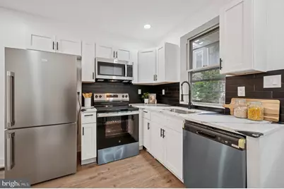 5224 Florence Avenue, Philadelphia, PA 19143 - Photo 9