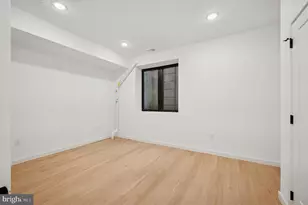 871 N 20th St, Philadelphia, PA 19130 - Photo 29