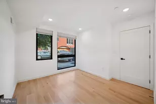 871 N 20th St, Philadelphia, PA 19130 - Photo 23