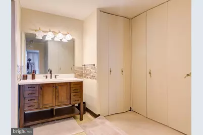 3900 Ford Road #18B, Philadelphia, PA 19131 - Photo 9