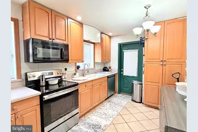 3033 Vista Street, Philadelphia, PA 19152 - Photo 9