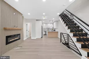 6012 Theodore St, Philadelphia, PA 19142 - Photo 5