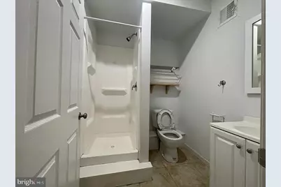 1002 Fairmount Avenue, Philadelphia, PA 19123 - Photo 7