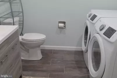 2033 S 22nd Street, Philadelphia, PA 19145 - Photo 5