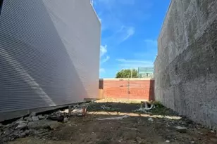 2254 N Front St, Philadelphia, PA 19133 - Photo 1