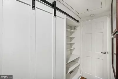 301 Race Street #101, Philadelphia, PA 19106 - Photo 21