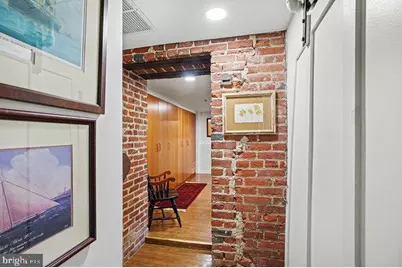 301 Race Street #101, Philadelphia, PA 19106 - Photo 15