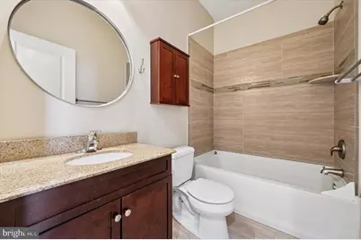 1527 Fairmount Avenue #2R, Philadelphia, PA 19130 - Photo 11