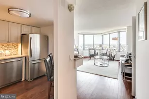 2001 Hamilton St, Philadelphia, PA 19130 - Photo 5