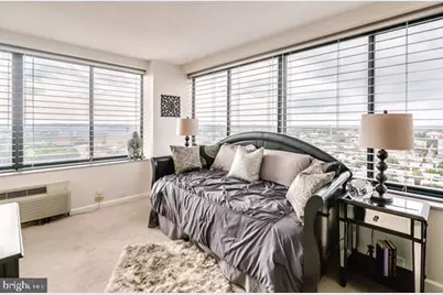 2001 Hamilton Street #P501, Philadelphia, PA 19130 - Photo 13