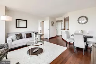 2001 Hamilton St, Philadelphia, PA 19130 - Photo 3