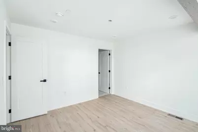 2607 E Boston Street #1, Philadelphia, PA 19125 - Photo 15