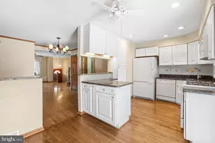 3958 Rowena Dr, Philadelphia, PA 19114 - Photo 11