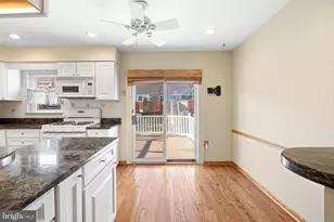 3958 Rowena Dr, Philadelphia, PA 19114 - Photo 9