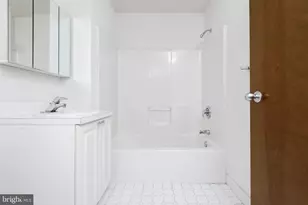 7011 Sansom St, Philadelphia, PA 19106 - Photo 13