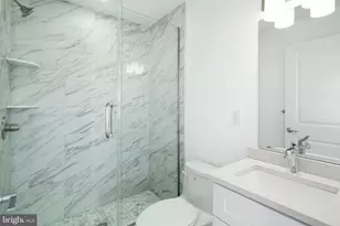 407 W Oxford St, Philadelphia, PA 19122 - Photo 19