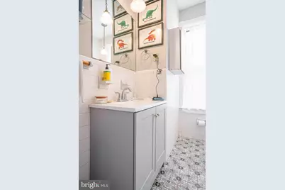 2408 Spruce Street, Philadelphia, PA 19103 - Photo 67